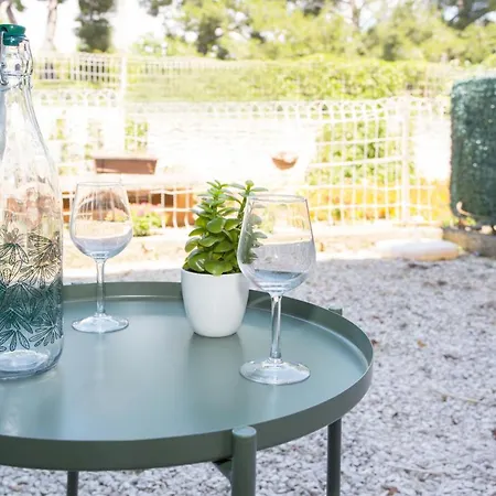 Apartmán Joli Avec Jardin Bord De *