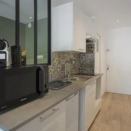 Apartmán Joli Avec Jardin Bord De