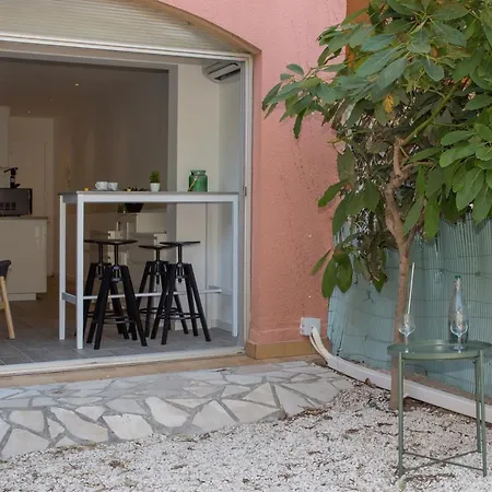 Joli Studio Avec Jardin Bord De Mer Apartment
