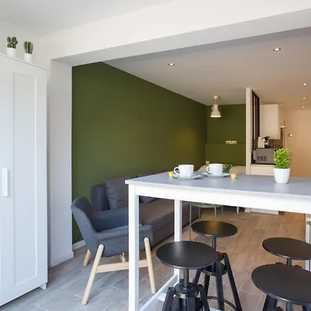 Apartment Joli Studio Avec Jardin Bord De Mer *